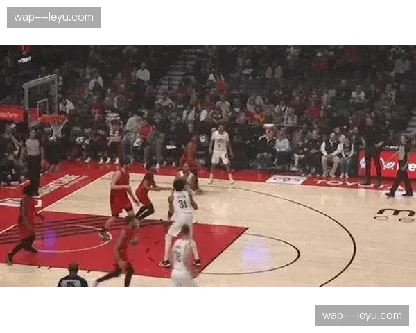 哈登挡拆配合效果显著 骑士进攻发起主要方式